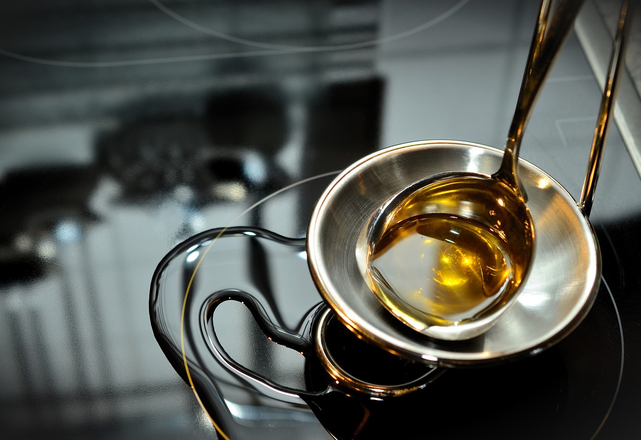 oil, edible oil, kitchen